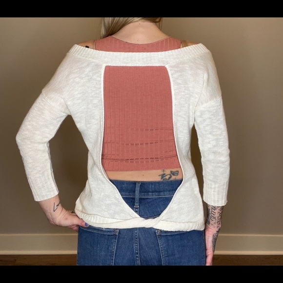 Express twisted open back sweater - Picture 8 of 15